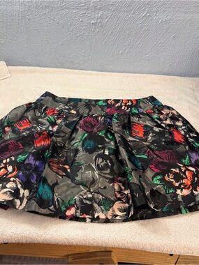 Candie's Black Floral A Line  Skirt with Bright Accents SZ 0 Side Pockets